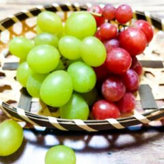 皮ごと食べられるぶどうの見分け方！選び方と食べても良いのか解説