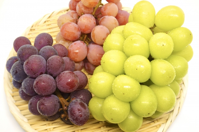色々な種類のマスカット