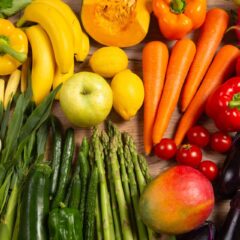 ヴィーガンが不足しがちな栄養素7つと対処法は？食事の注意点も紹介