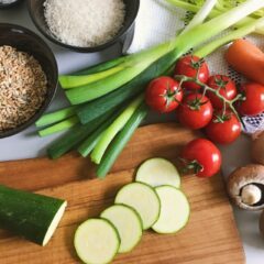 ヴィーガンは何を食べる？食材や代替食品、調味料の種類を解説