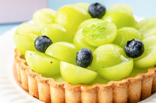 自分へのご褒美に買ったマスカットのフルーツタルト